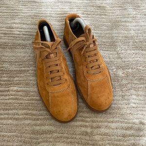 Hogan Ladies Low Top Sneakers in Suede Size 36